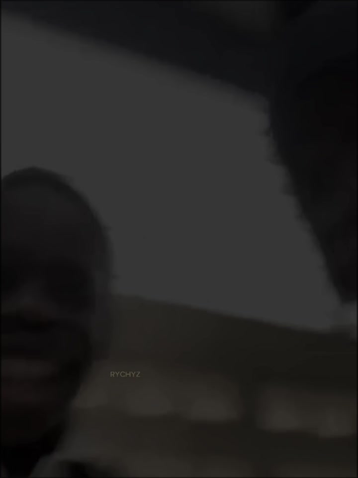 @🦓.