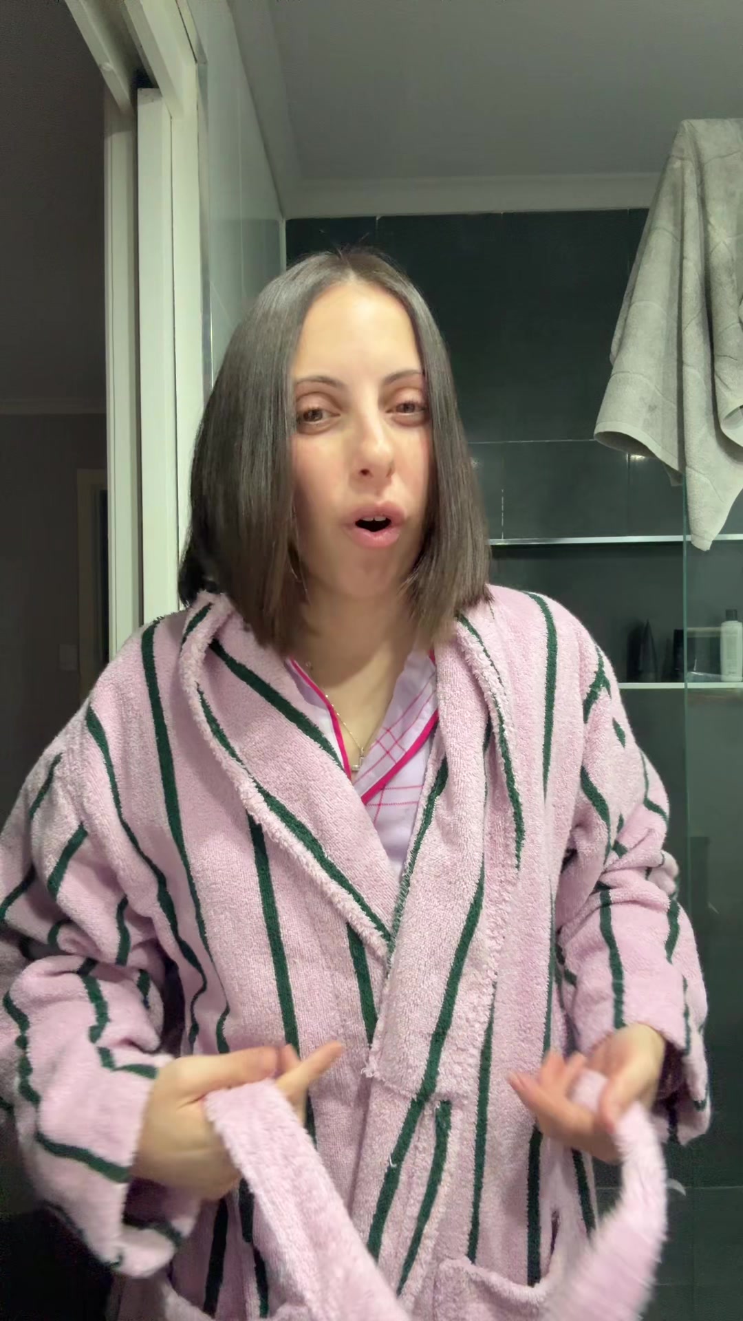 @evelyn_