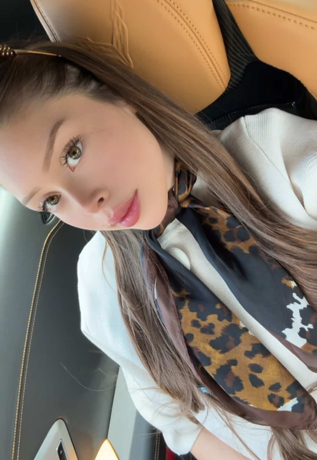 @Yahairaadiiaz