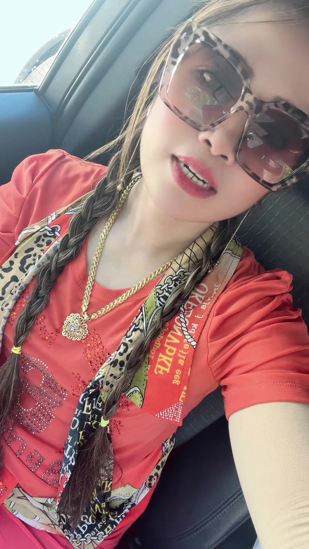 @SweetyRos786
