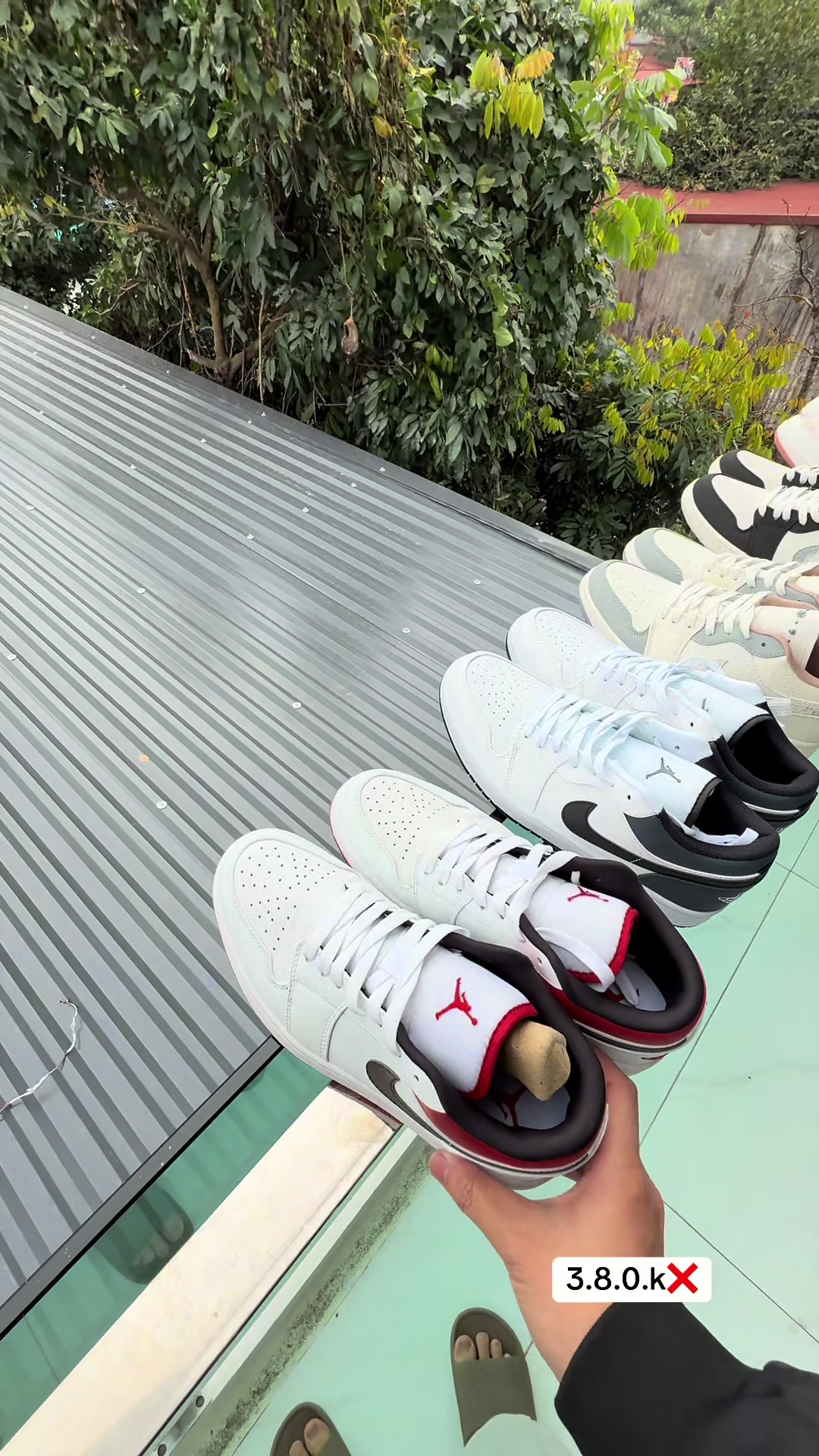 @SneakerLuxury19