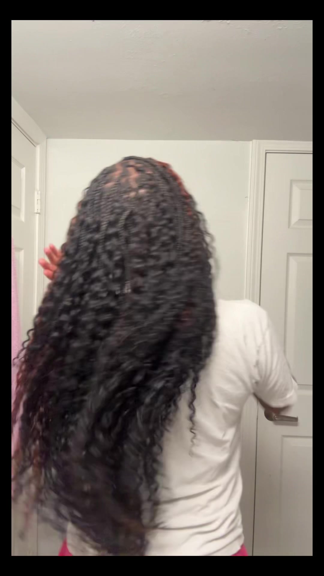 @usersaturnwrld