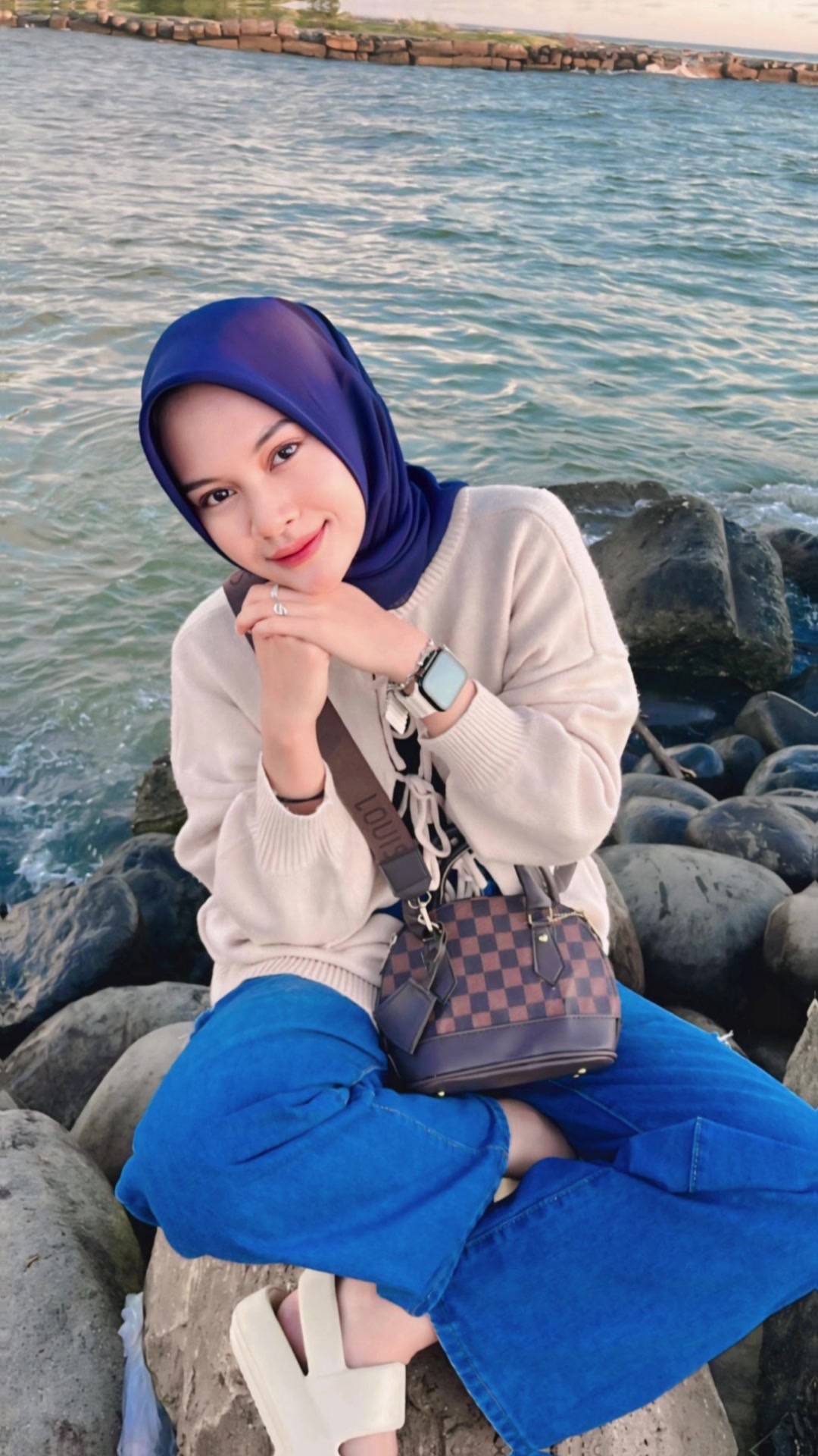 @Fira