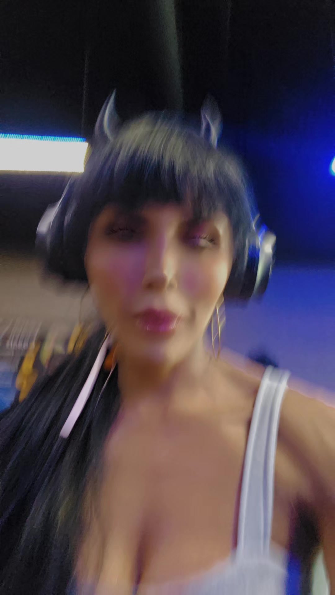 @renata anahi