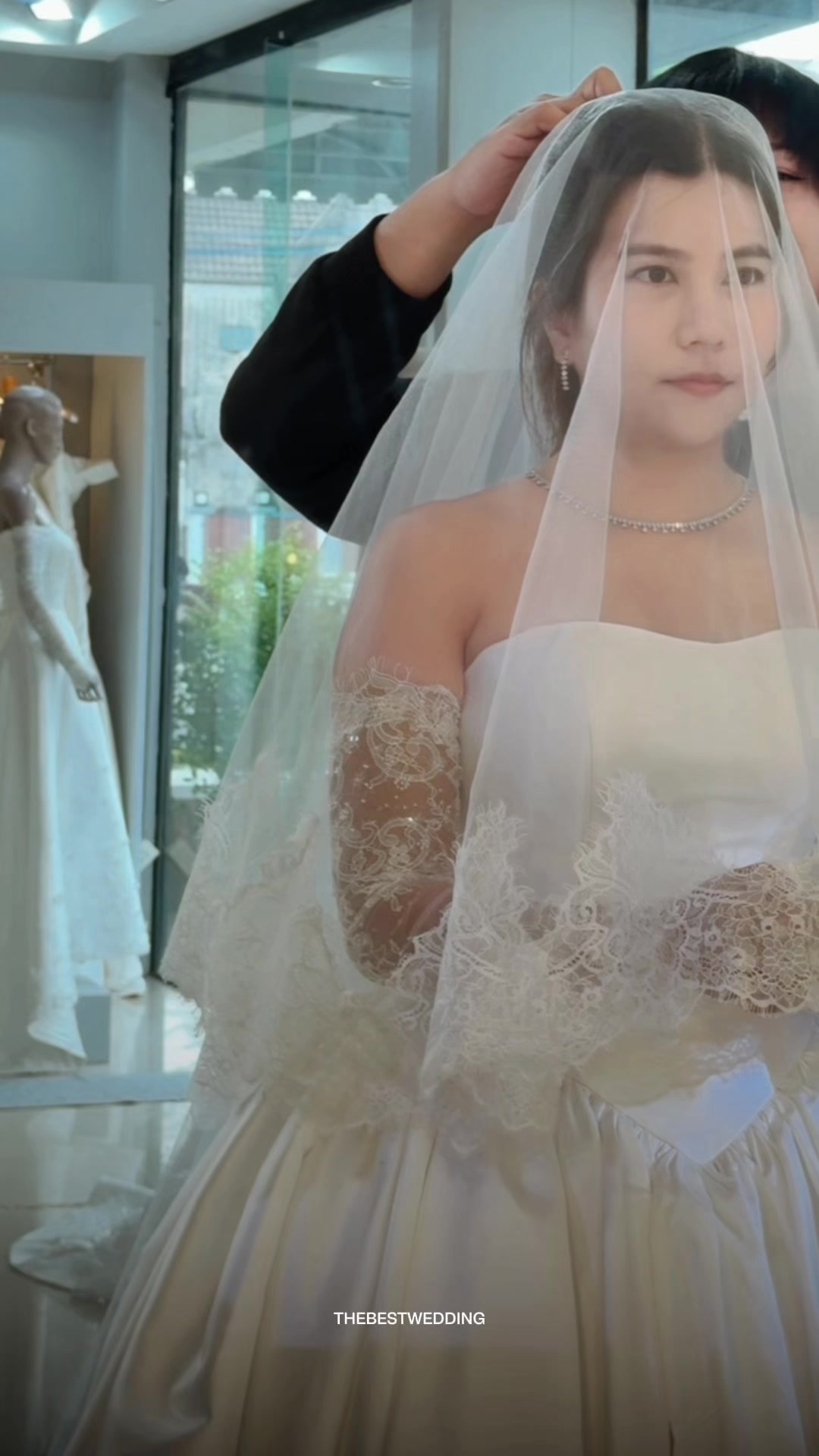 @THEBESTWEDDING
