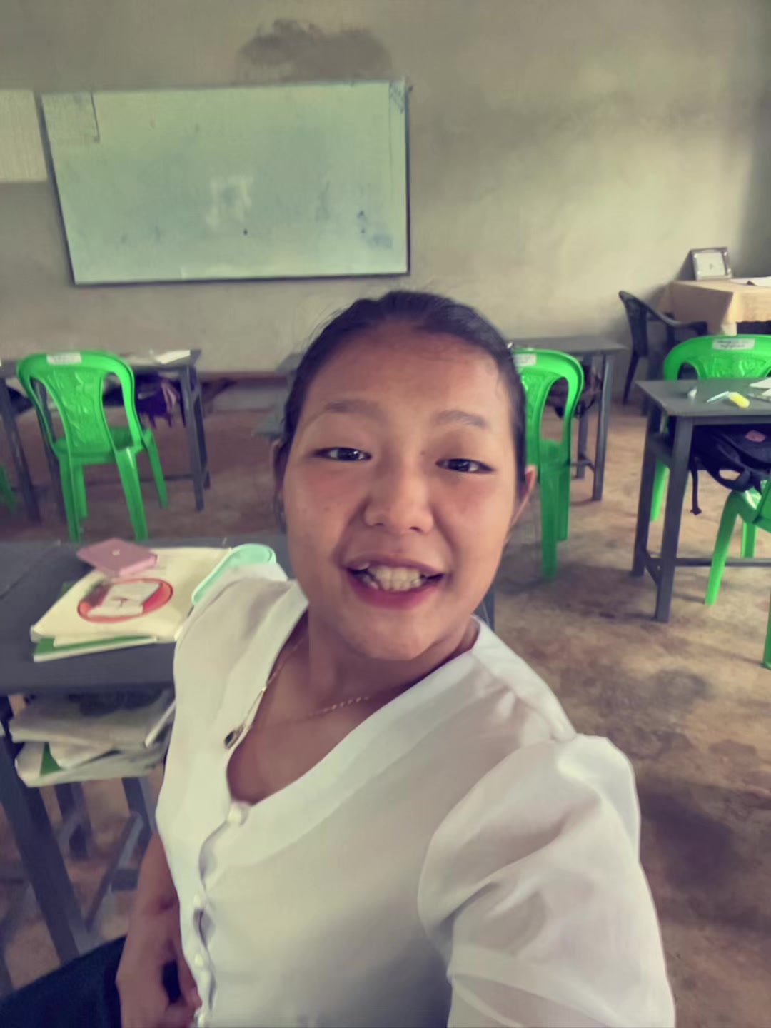 @Kayin Myanmarနန်းဆုလာဘ်❤️