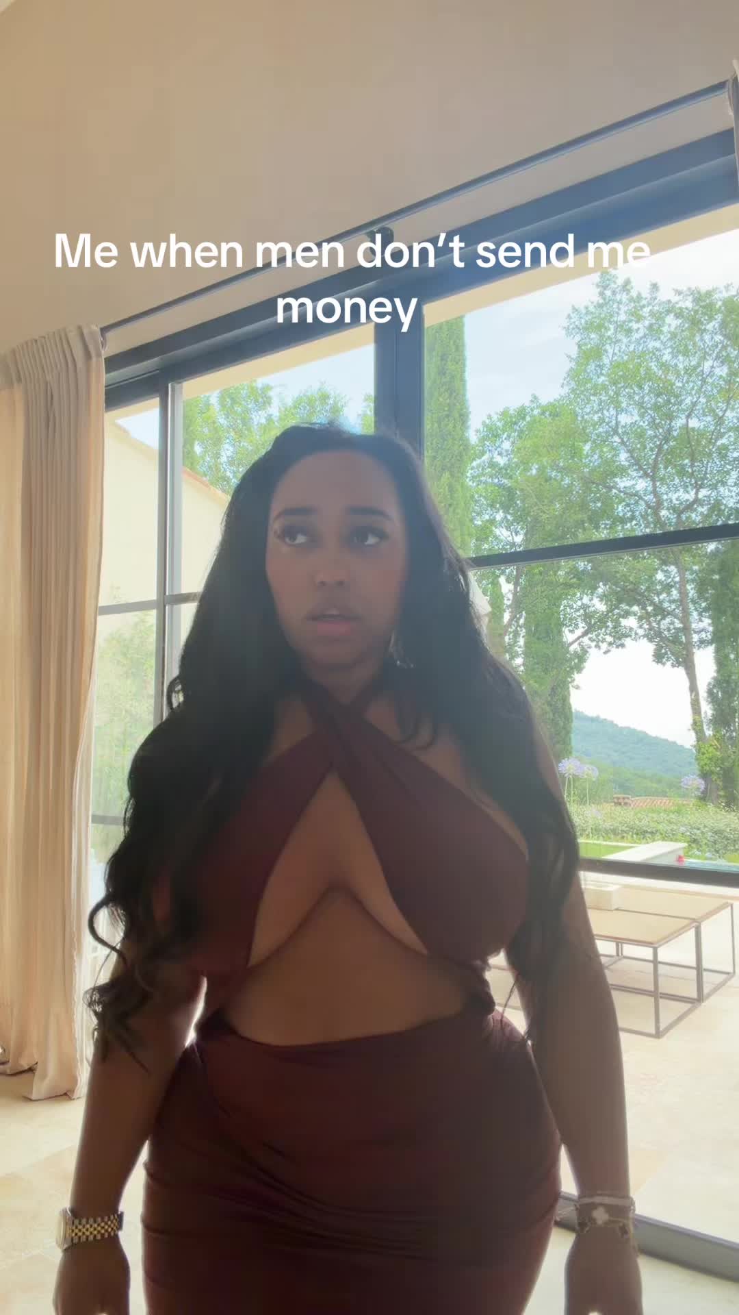@kirstyteee