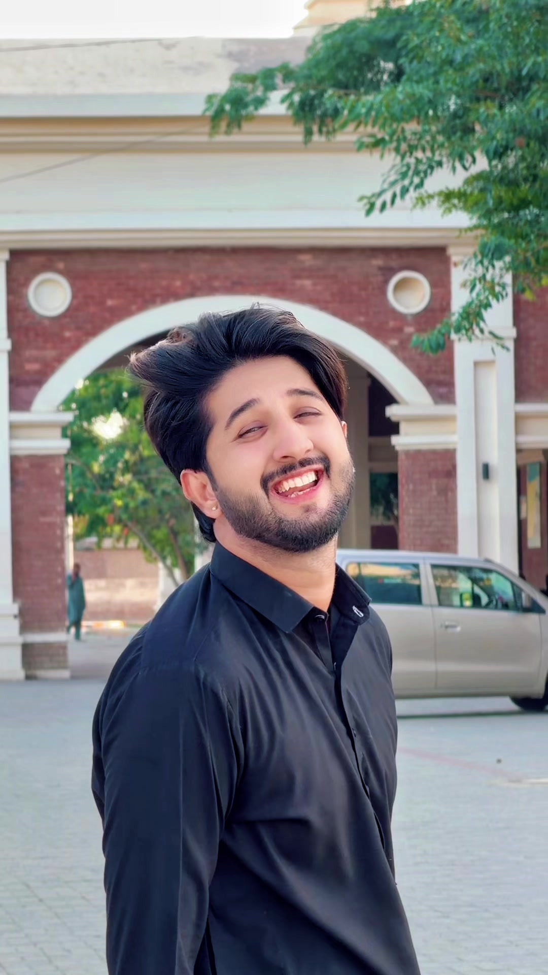 @Veer_Shahzaib