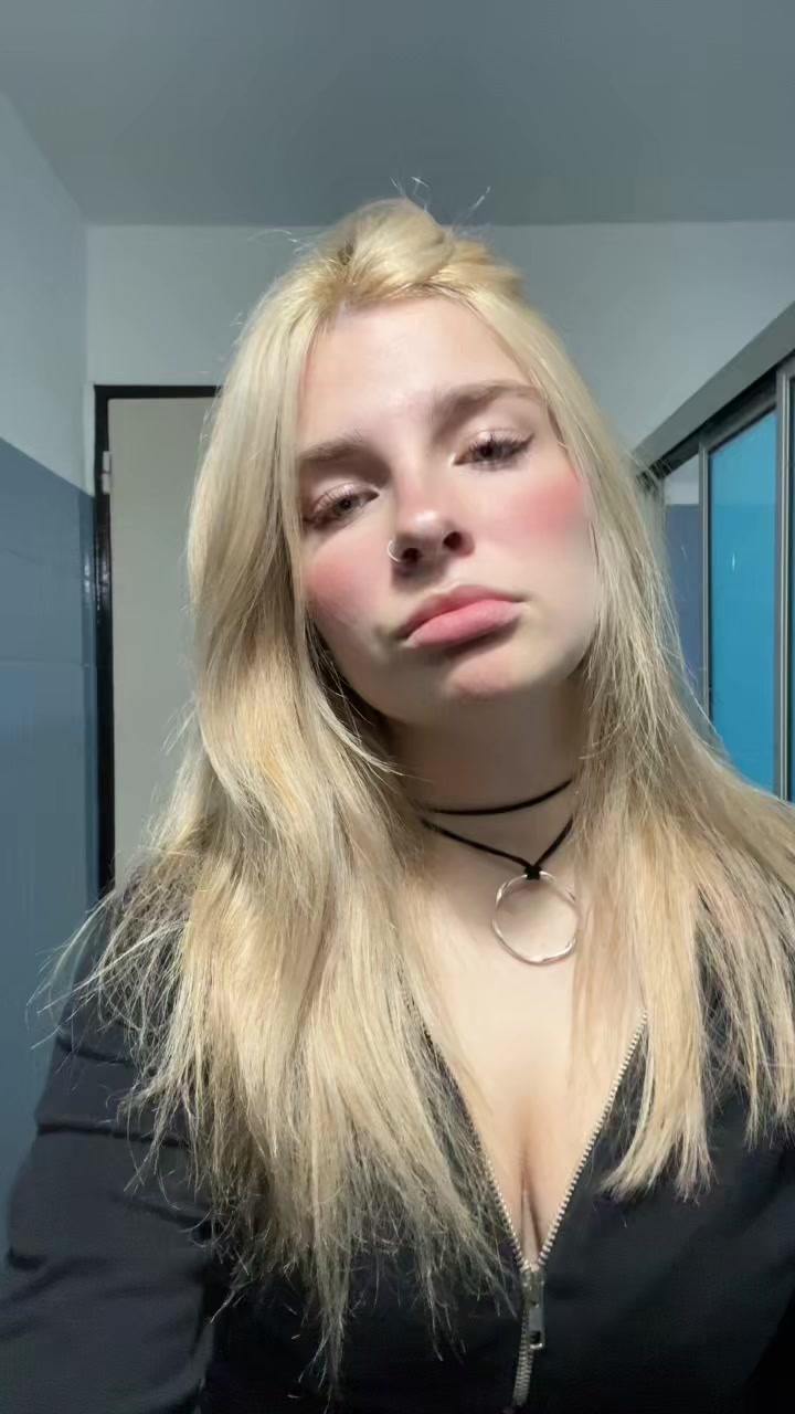 @Azu Mart&iacute;nez 💙