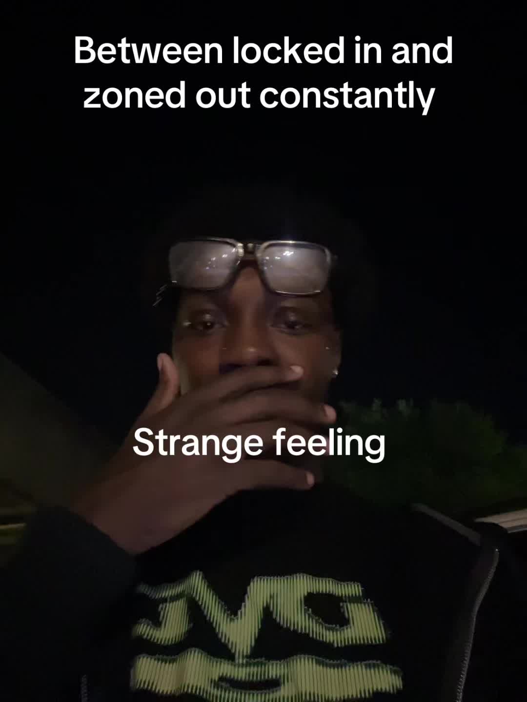 @M O B
