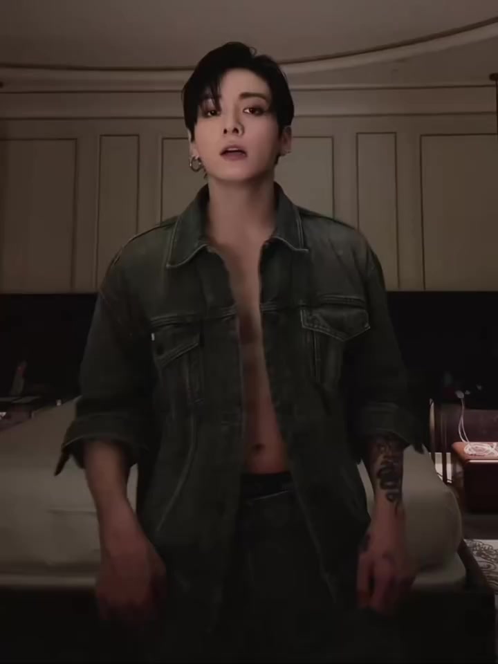 @๐๐ฅ๐ฆ Chio Castro ๐ฆ