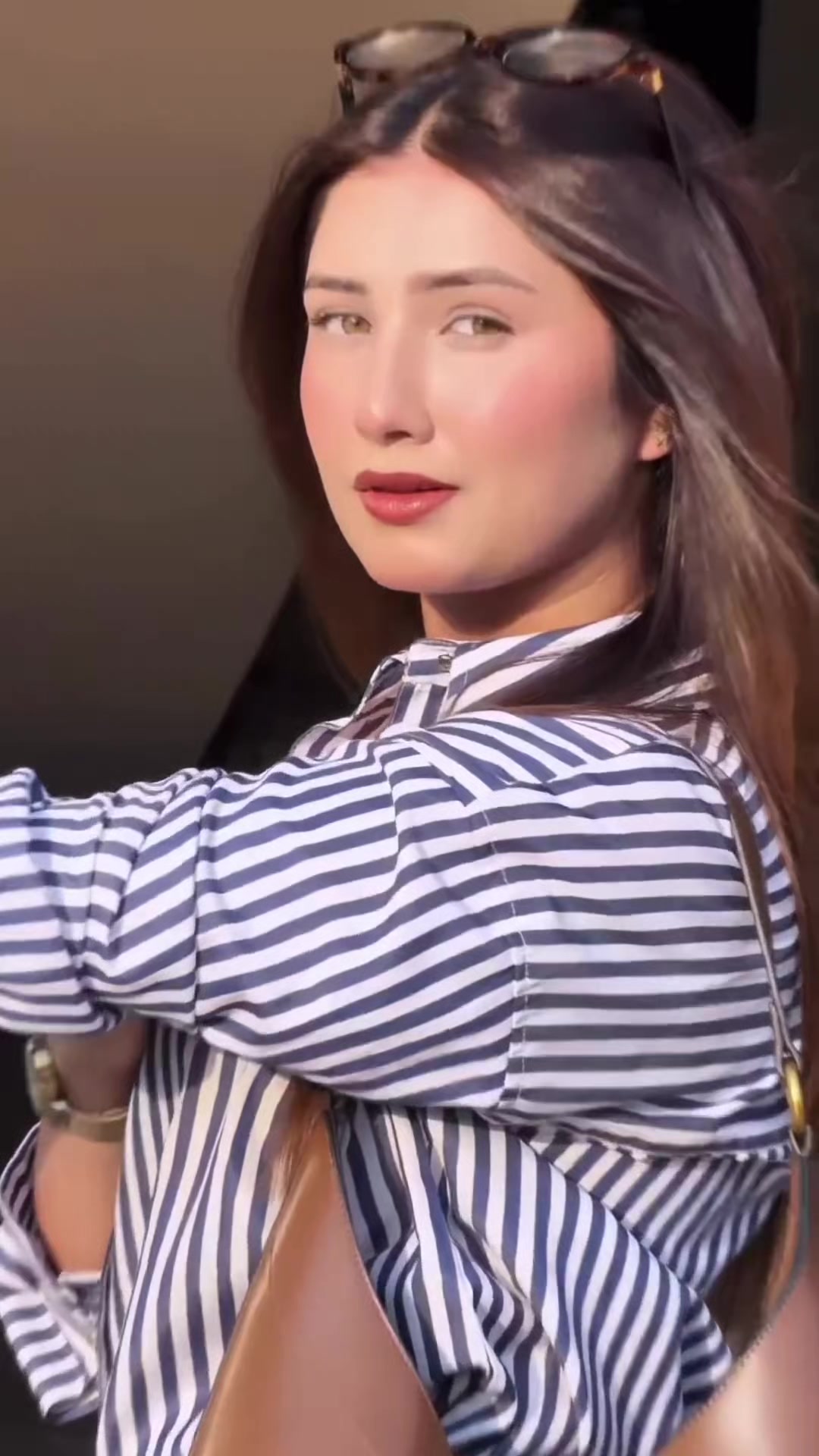 @ᗷᴏʟʟʏꪝᴏᴏƊ