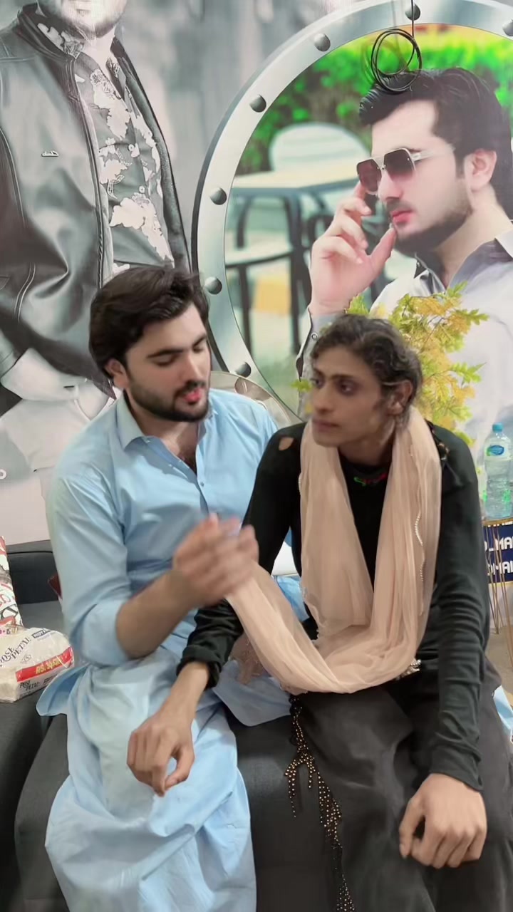 @Maju💕🥰