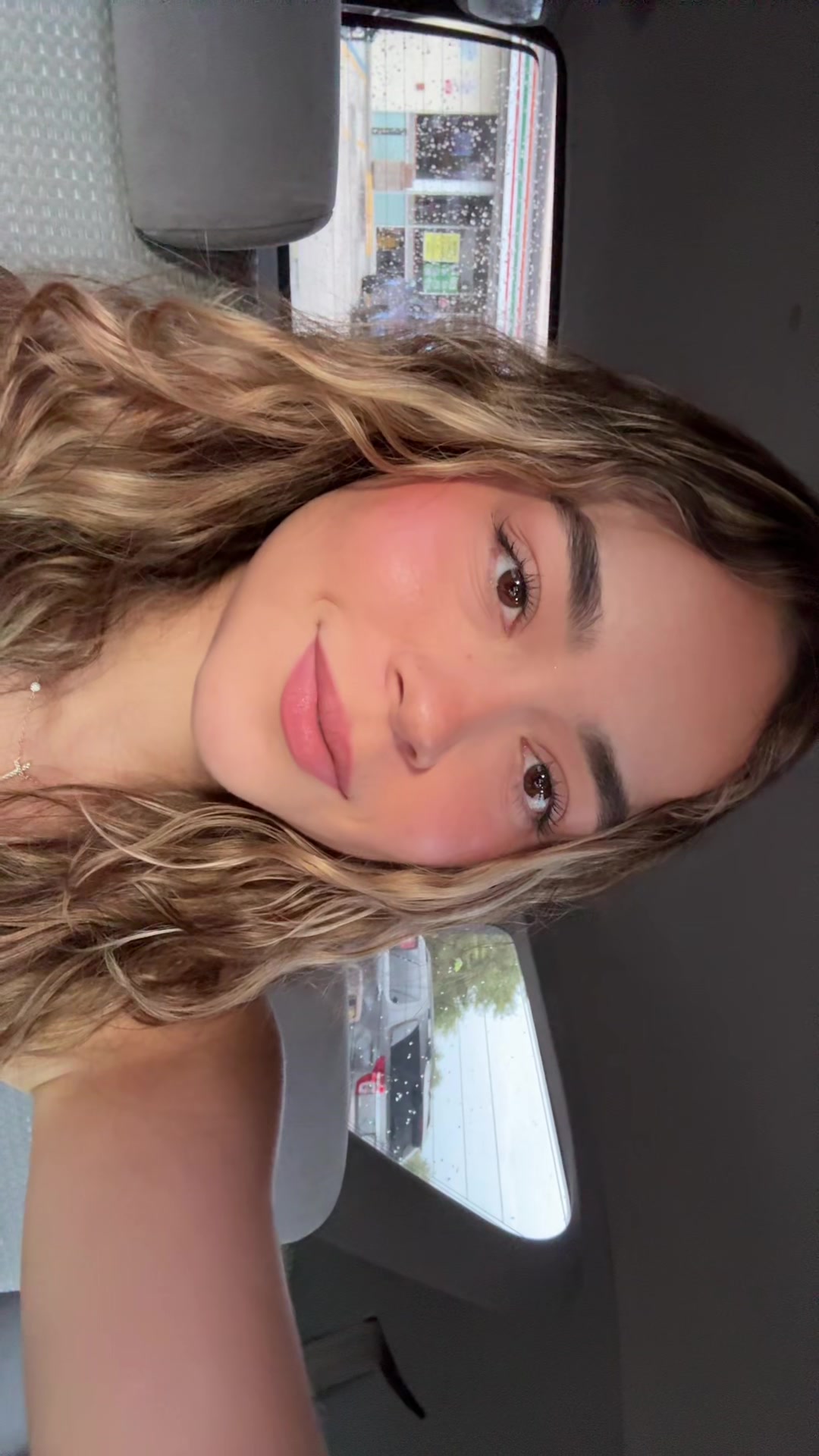 @isa.bella11.11