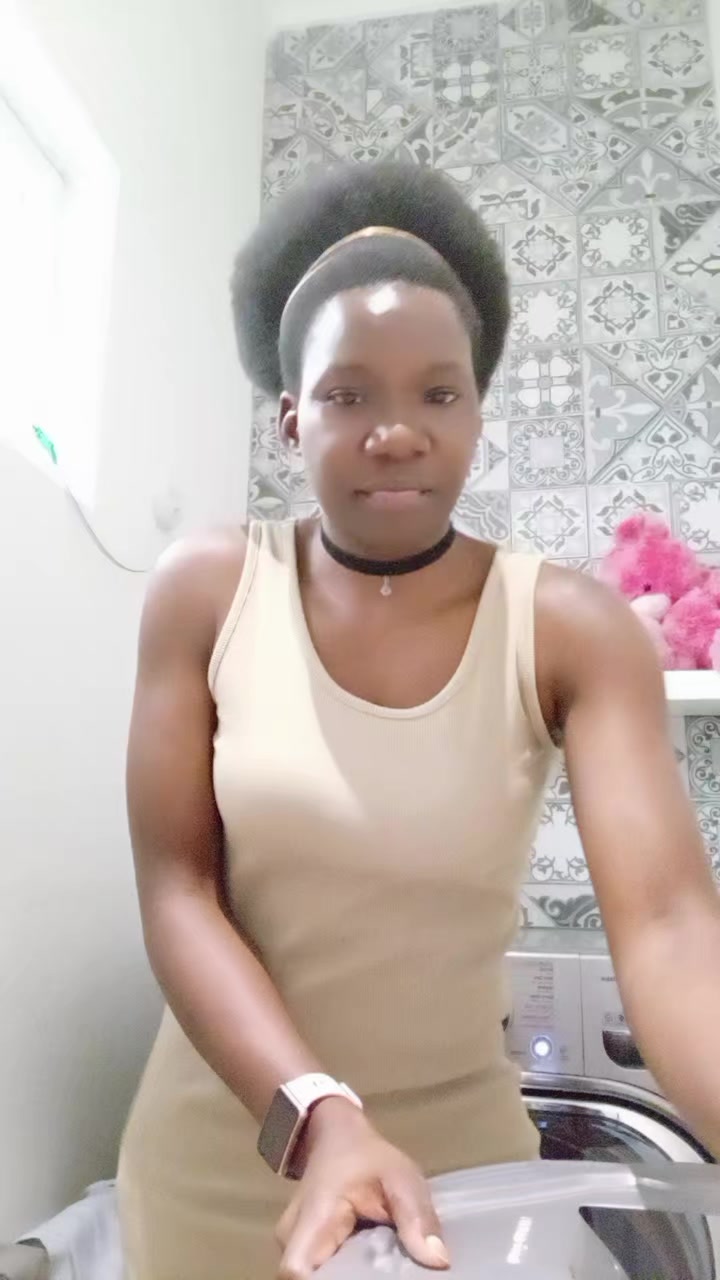 @🦋fiona 256🇺🇬✈️🇧🇭⚘️