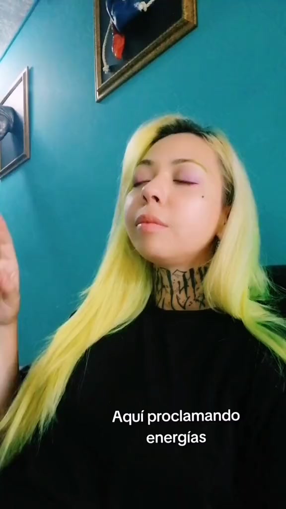 @BrujaOzkura666
