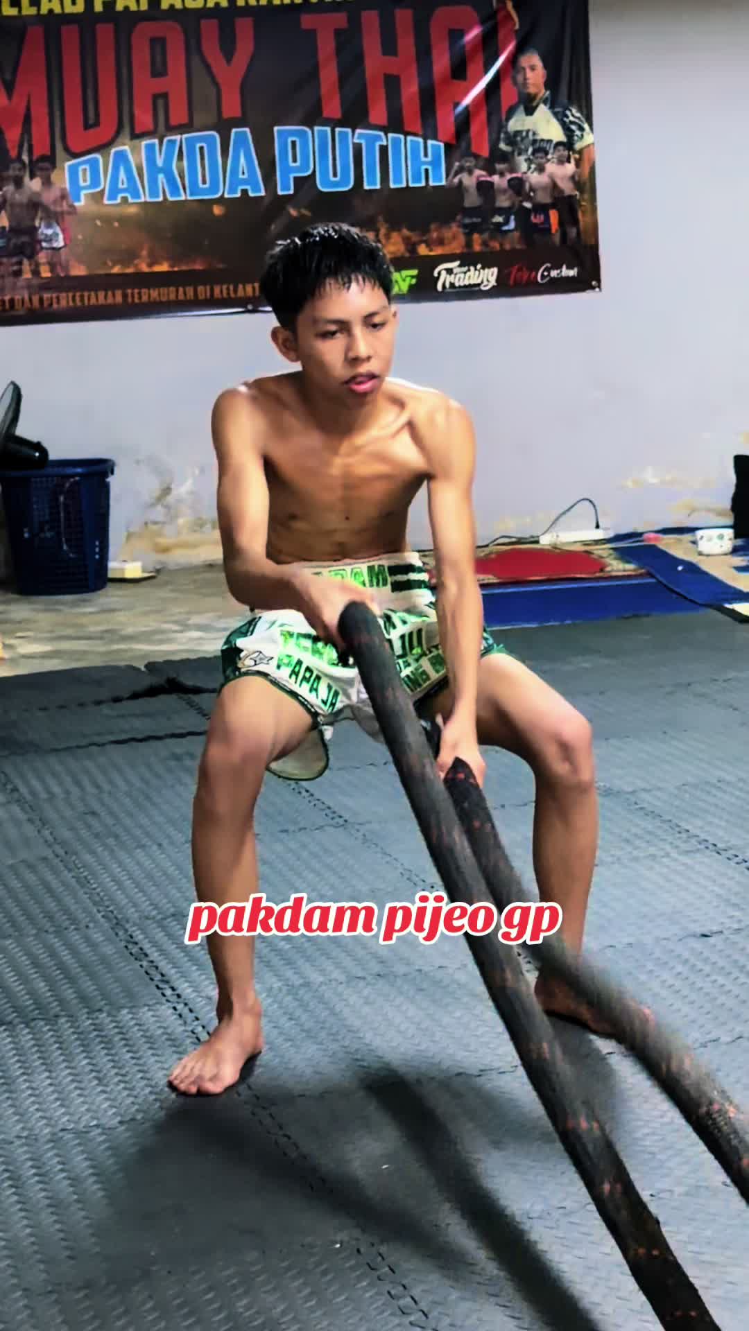 @PAPAJA 🥊🥊