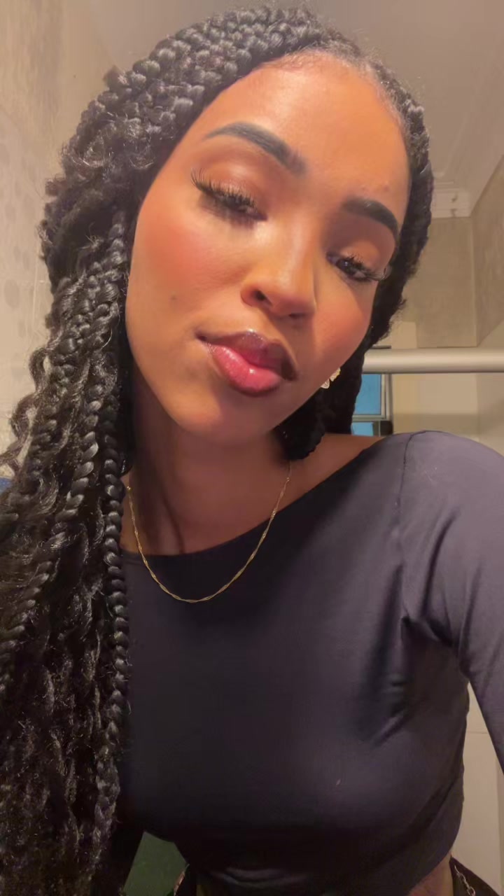 @Hipólito