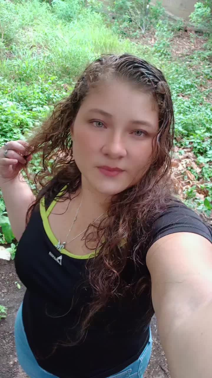 @yani castillo