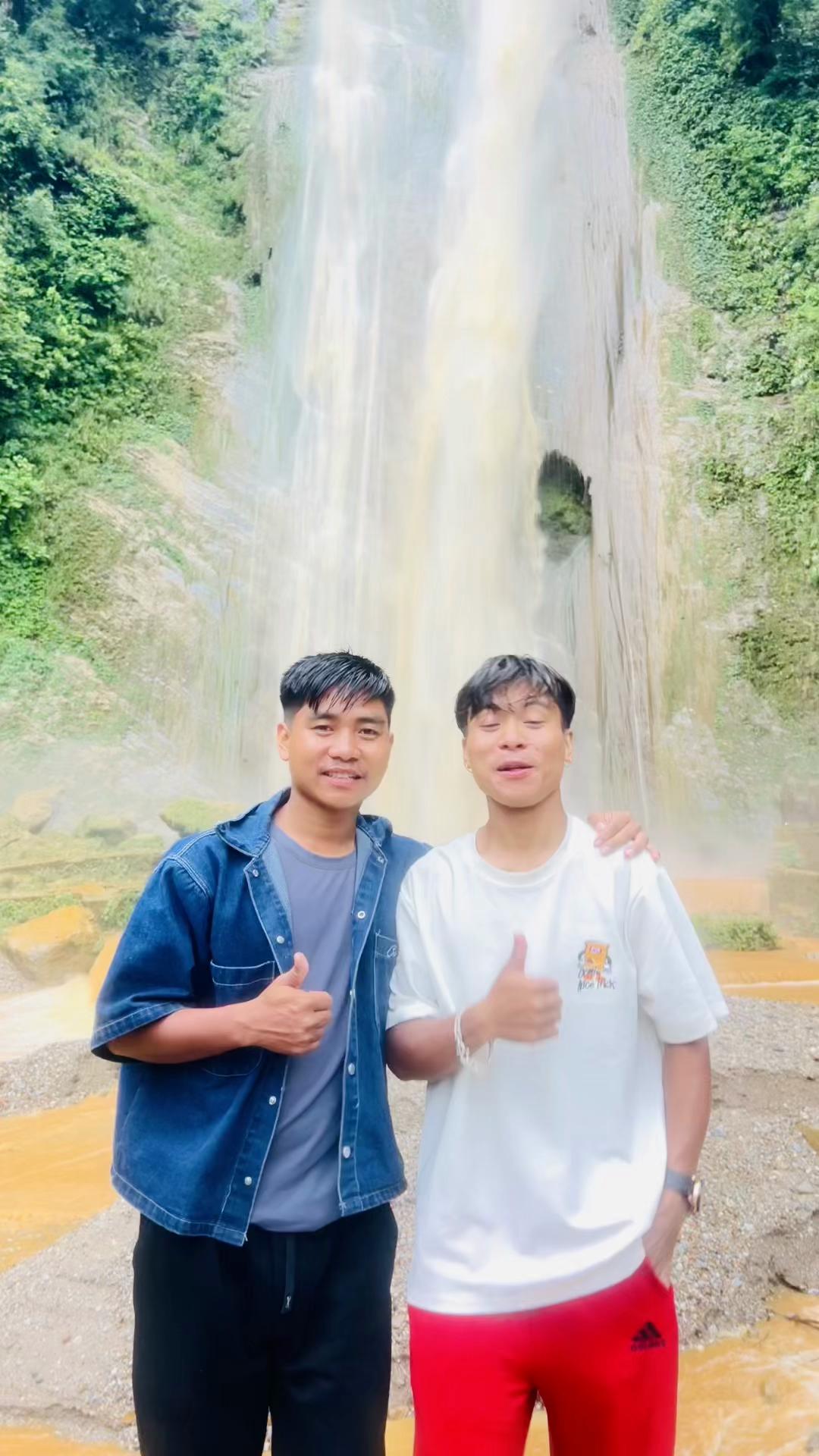 @Devit🪷💚
