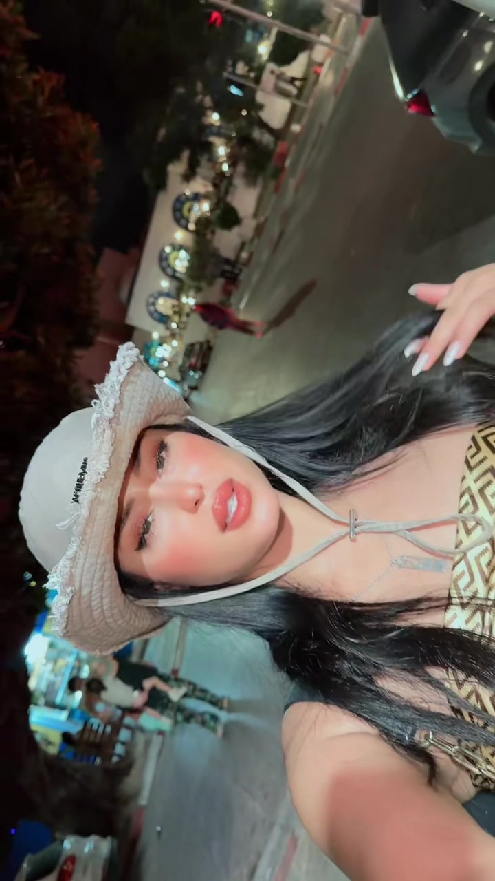 @𝑳𝑨 𝑹𝑶𝑼𝑫𝒀𝒀 🔥💫