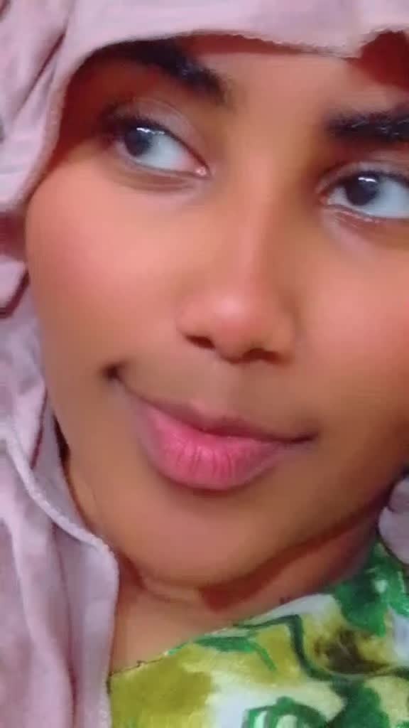 @ሸኩዬ ጥበረምወ🤨👈