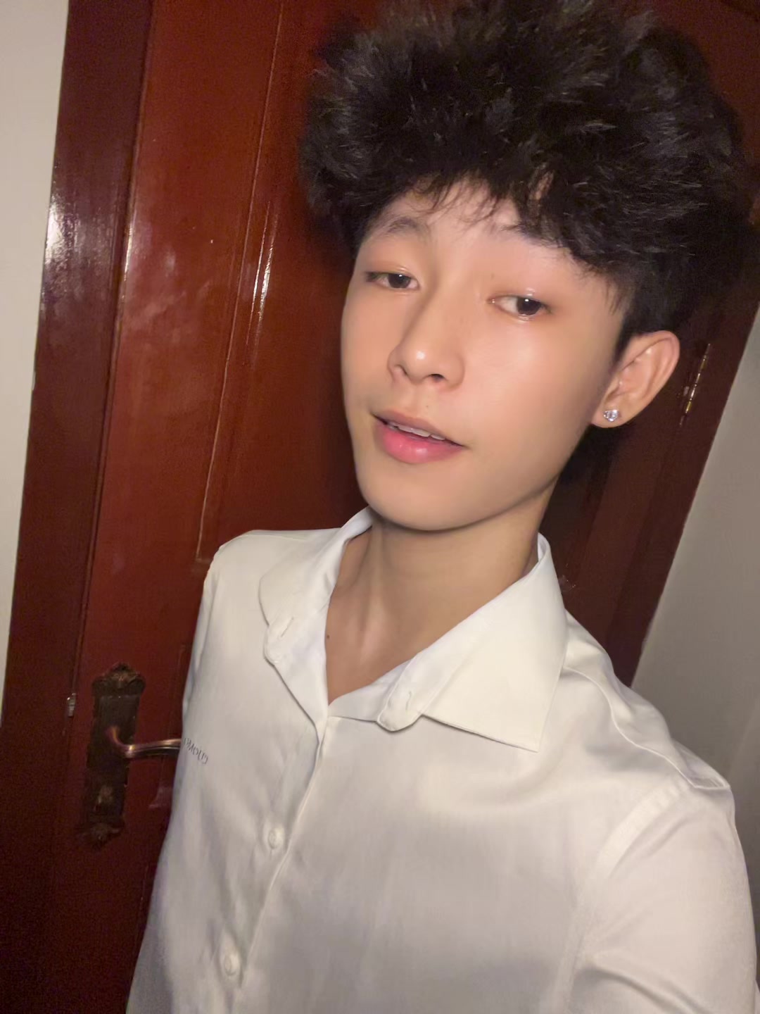 @CHHOŘNG~CHHOŘNG