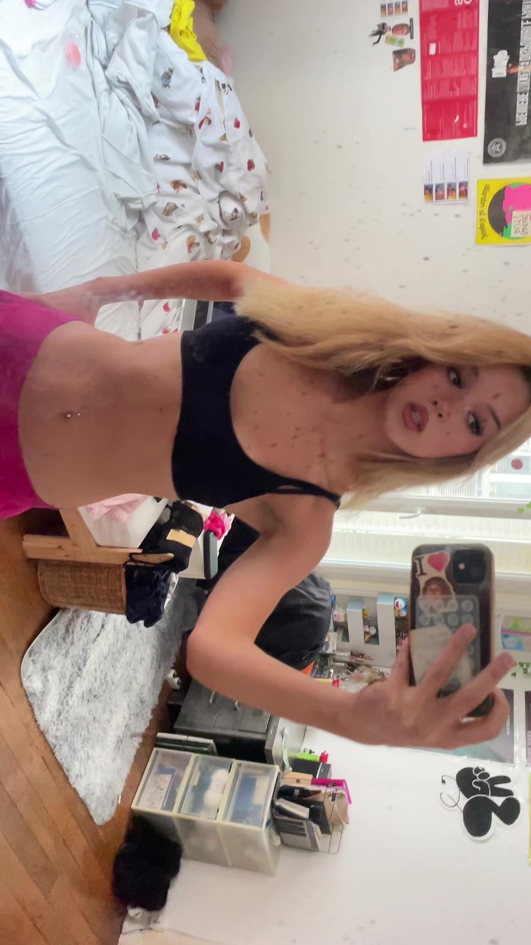 @Harlyy