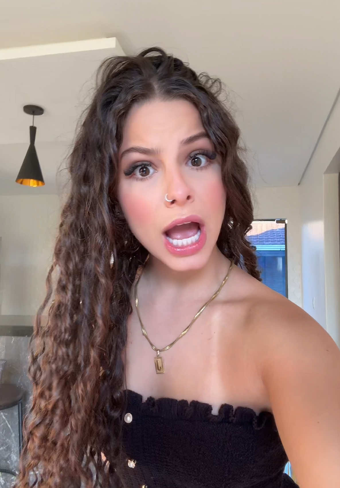 @Julya