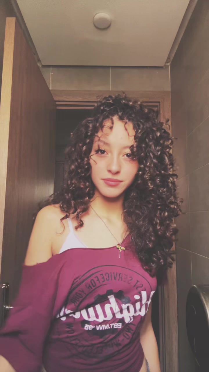 @🦢