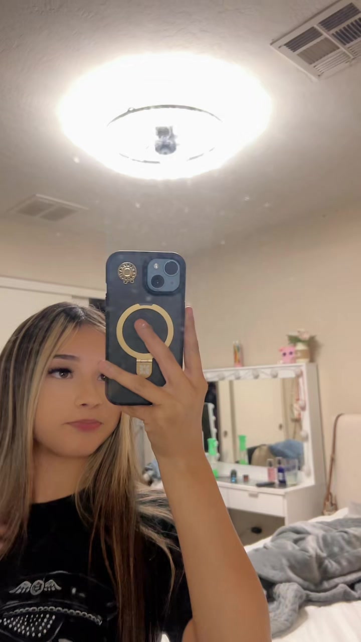 @𝓛𝓪𝔂𝓵𝓲𝓮𝓷💲