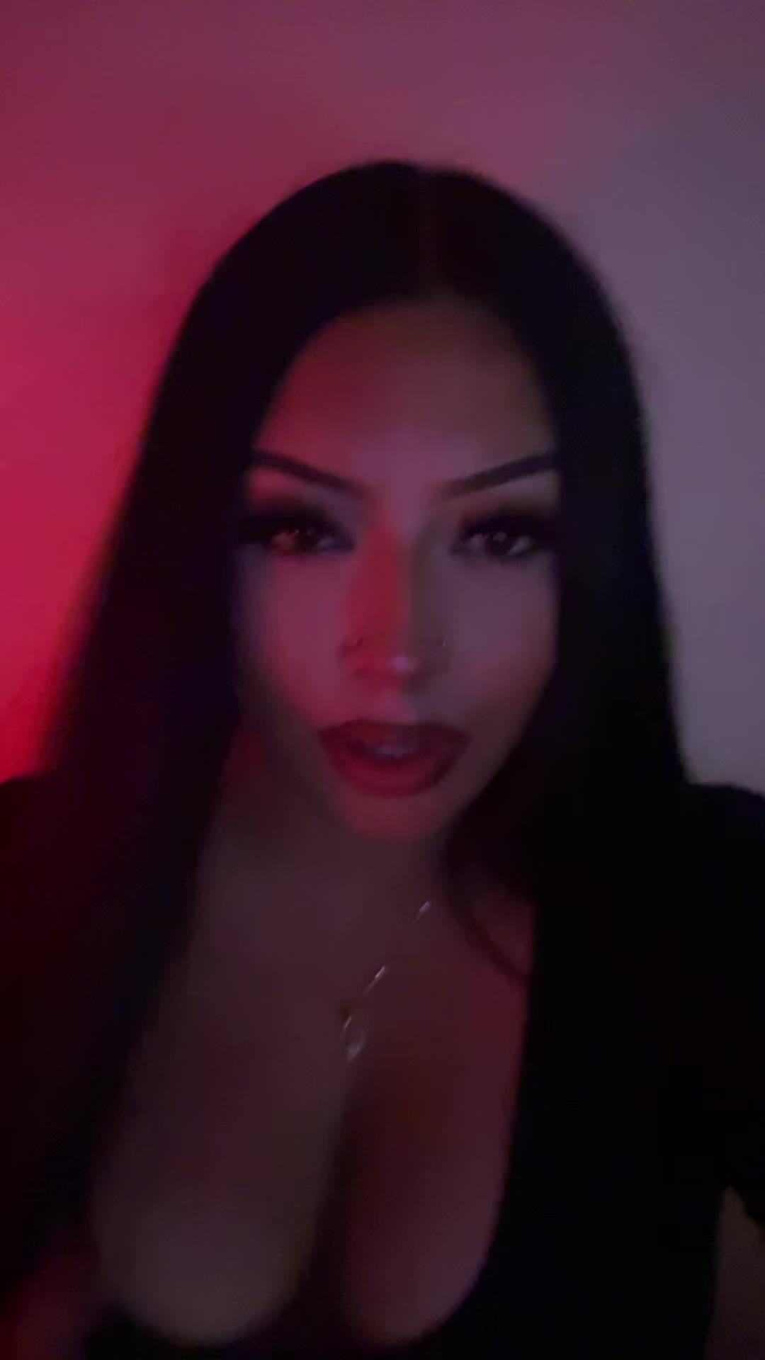 @𝓕𝓮𝓻𝓷𝓪𝓷𝓭𝓪 💋