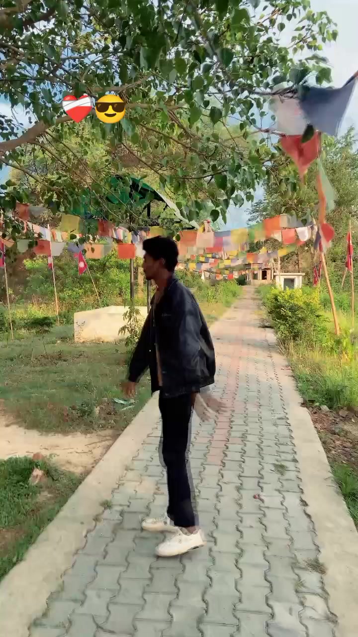 @亗 𝚁 𝙾 𝙻 𝙴 𝚇 ☯︎