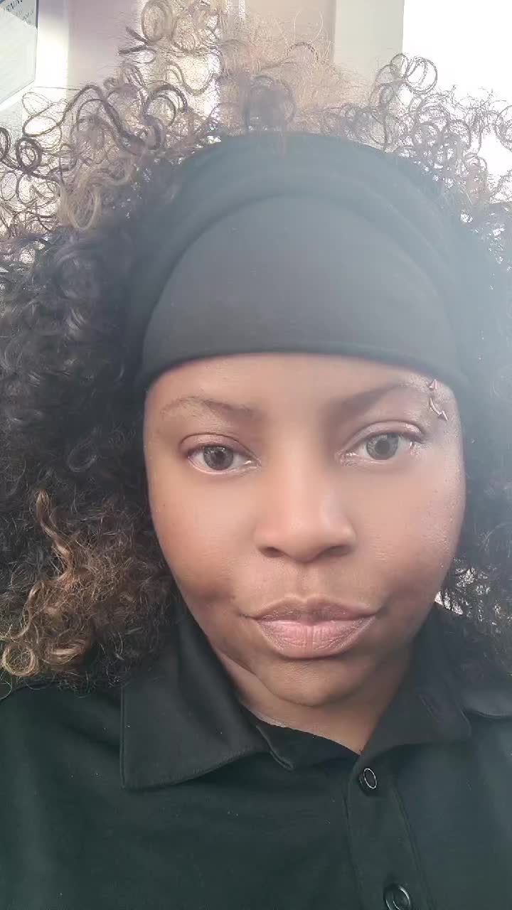 @QueenPin