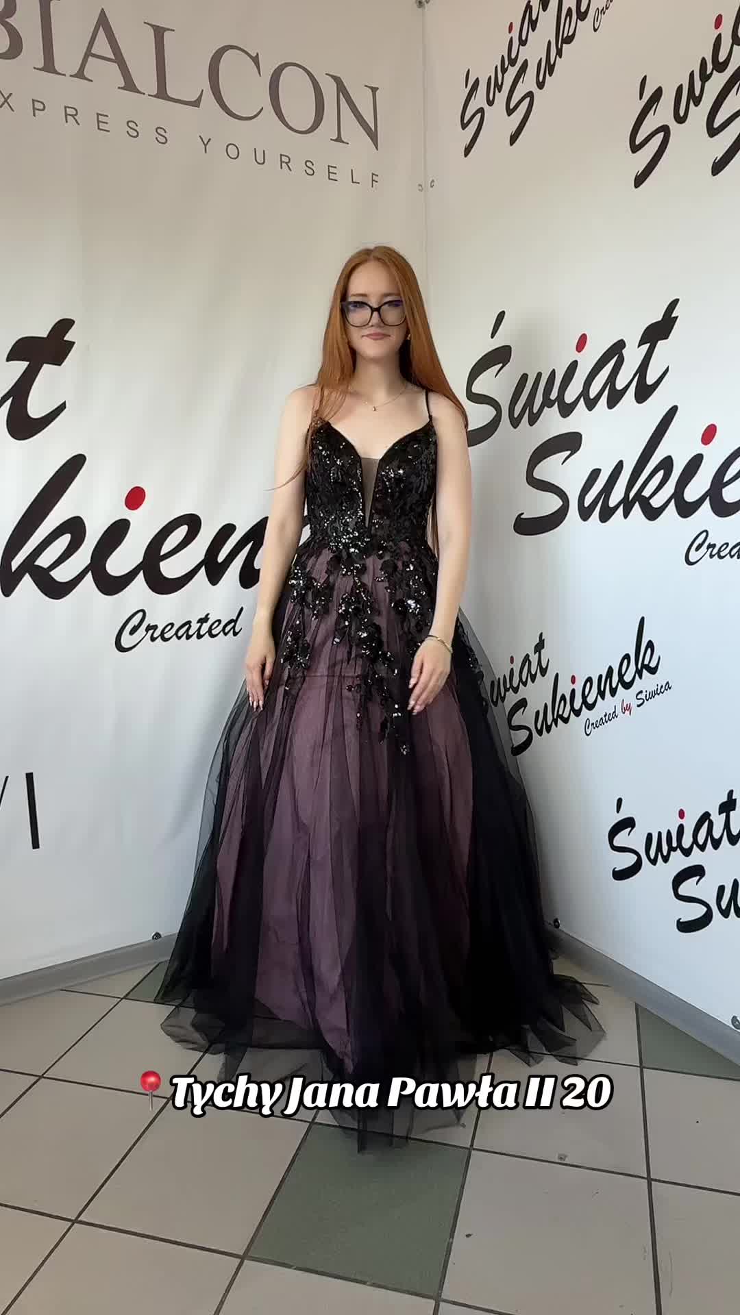 @Świat Sukienek