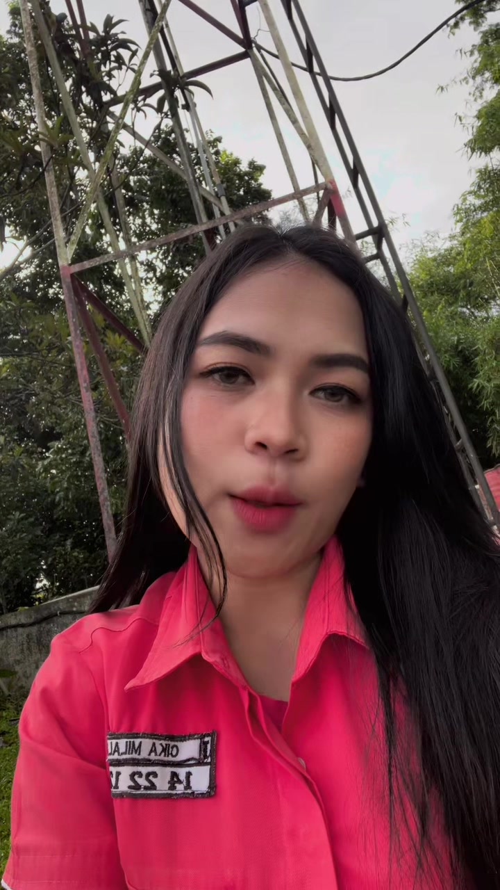 @Cewek pom🤪