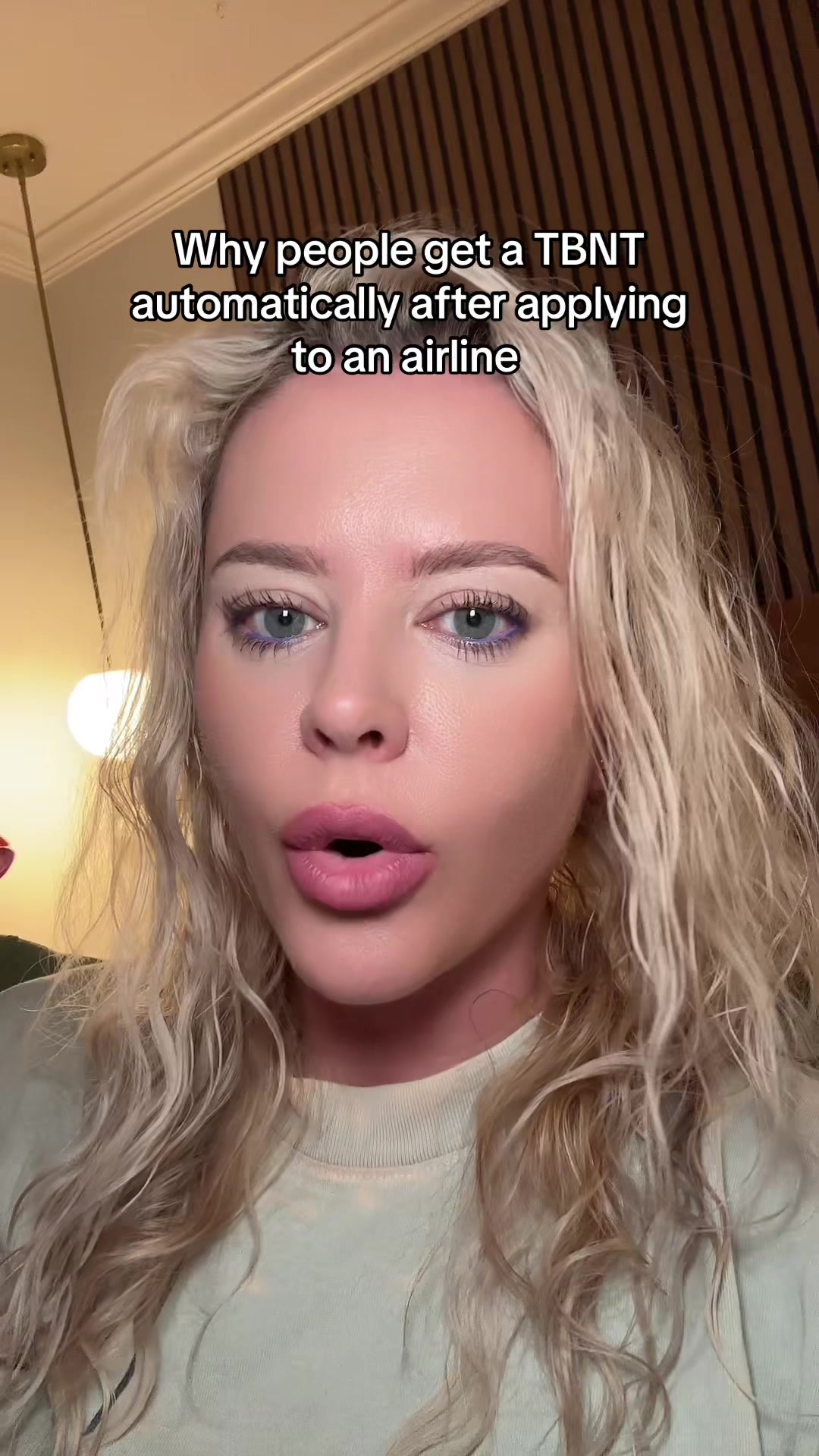 @Sarah K | Flight Attendant ✈️