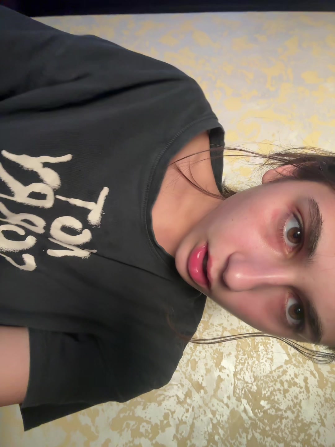 @hi