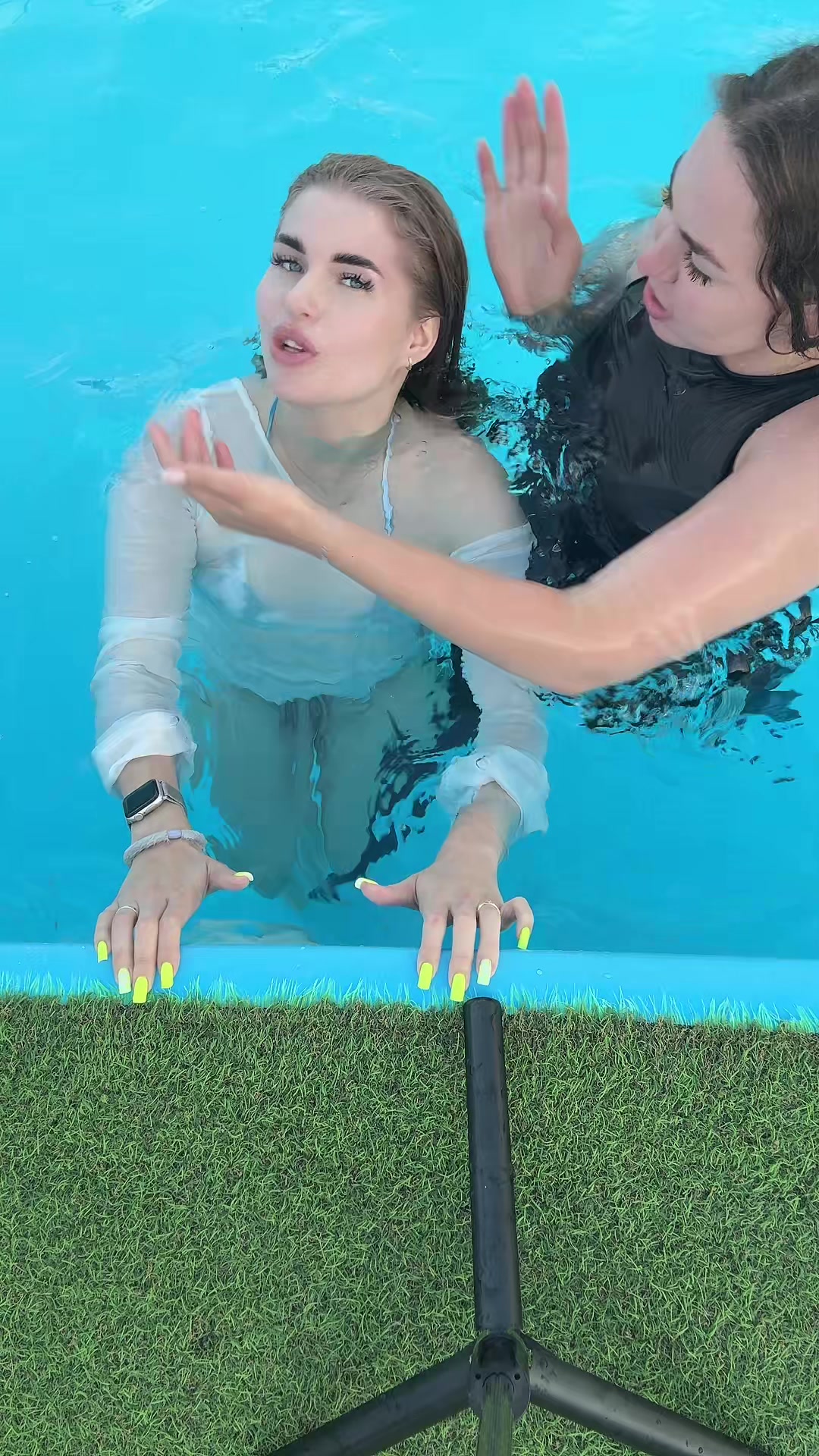 @Yana