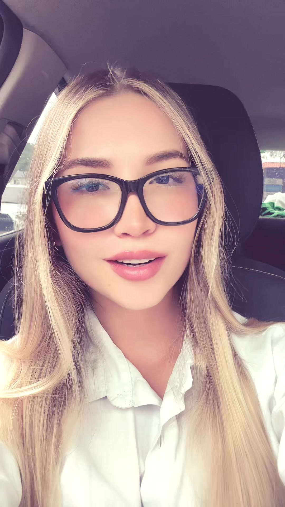 @Alejandra