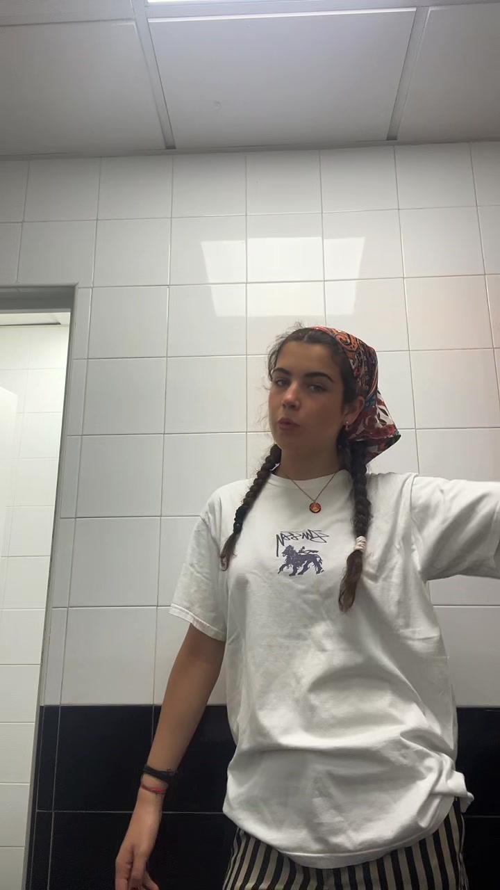 @meeeerrchss