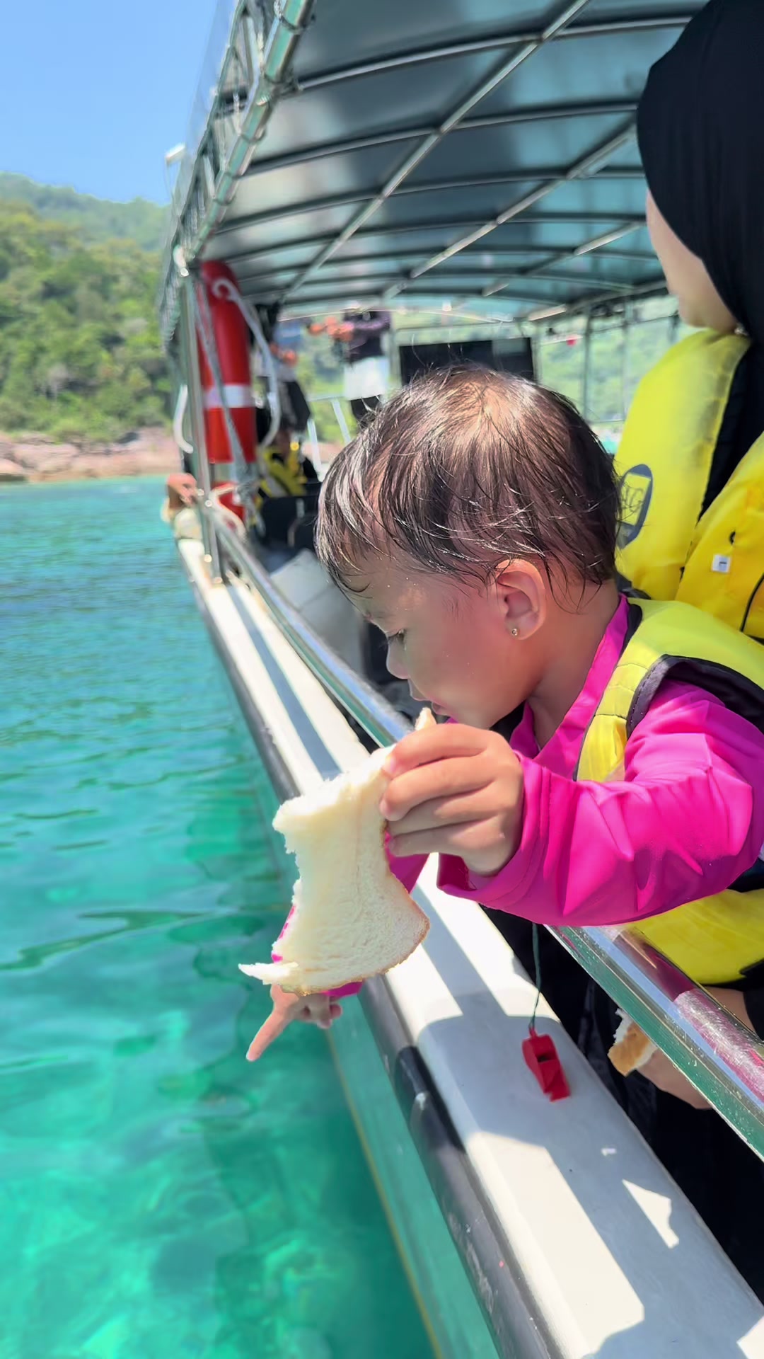 @Ciknieybeauty