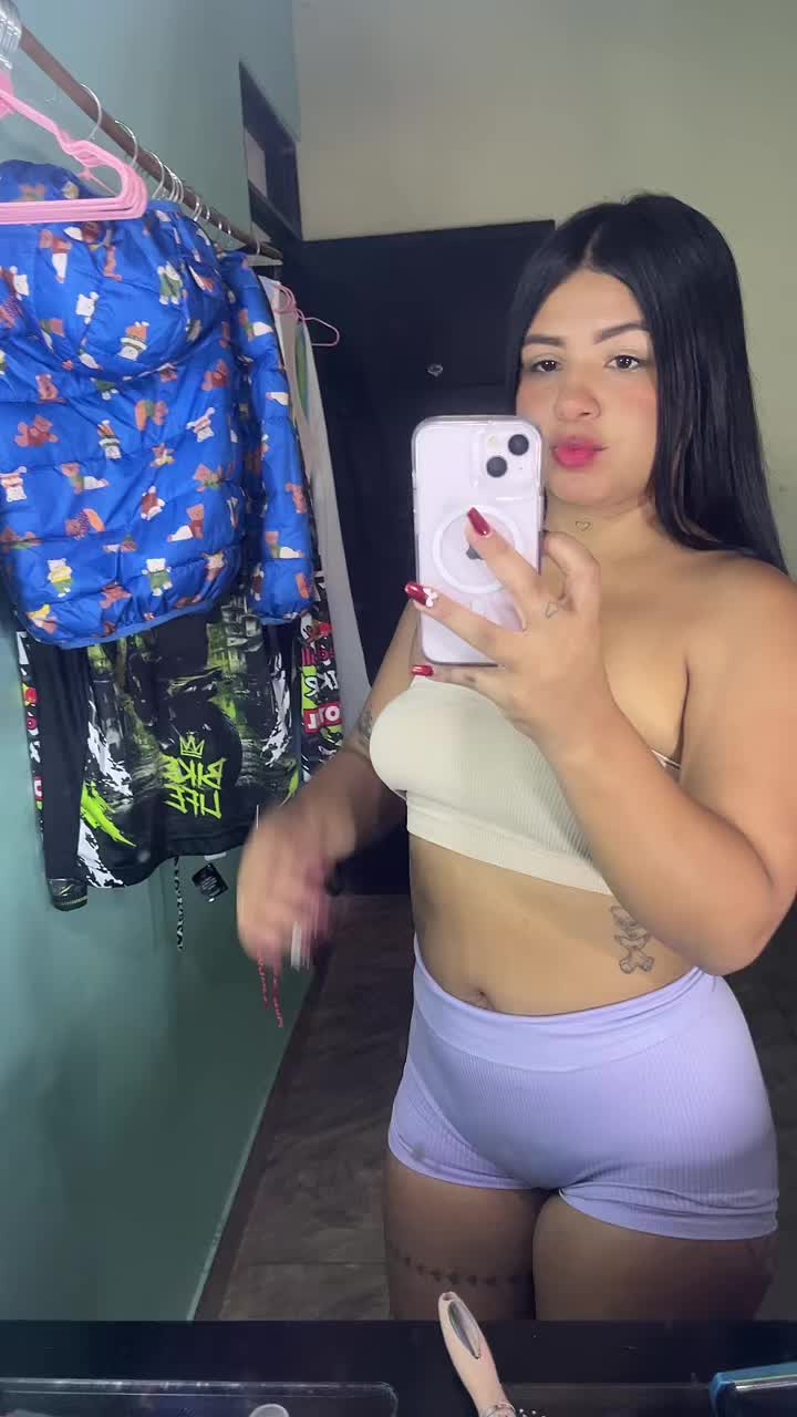 @Yeimy🎀🧃