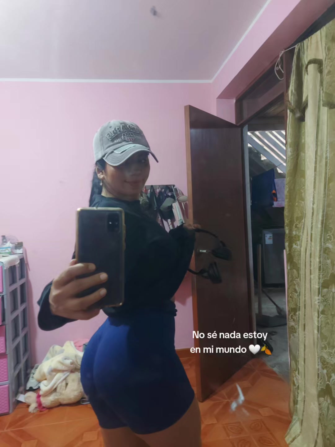 @roz 🩷