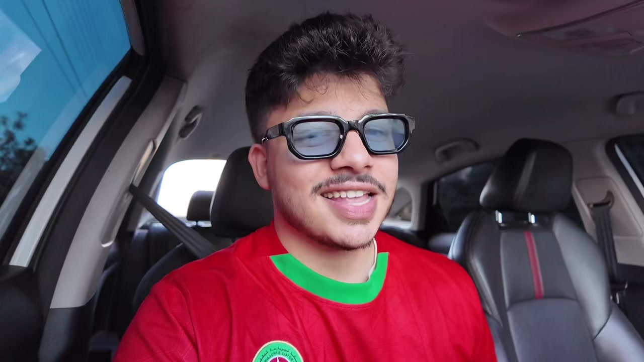 @ينال الخياط