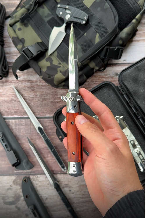 @survival.knives