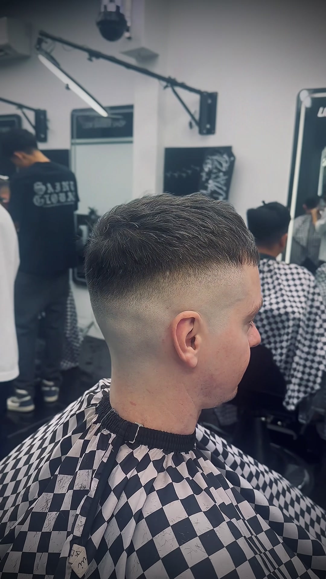 @Kurobarber