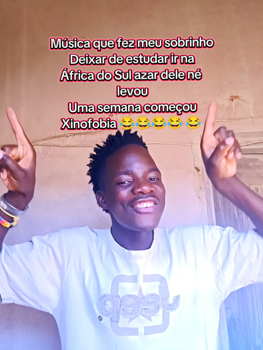 @Ferros Novos music