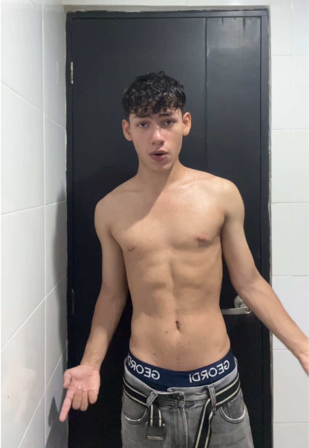 @Brianszr