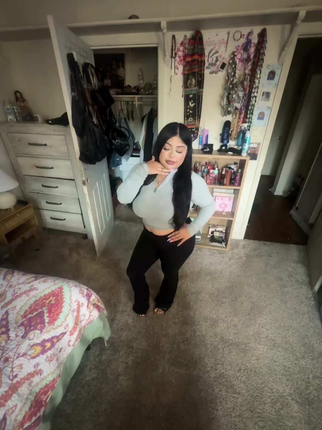 @lani________